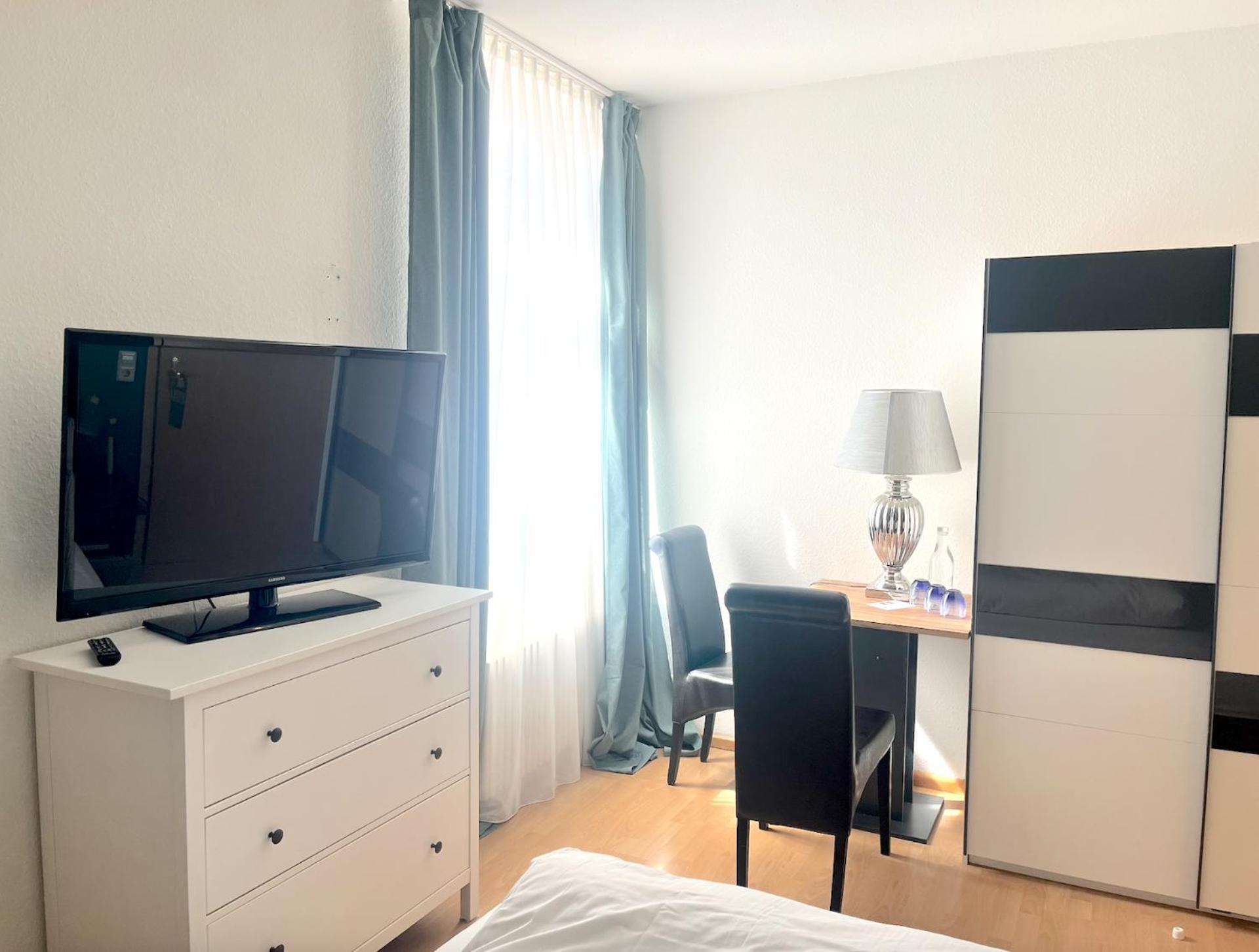 Gasthaus Adler Ettenheim- Mit Self Check-In - Key Boxes Rum bild